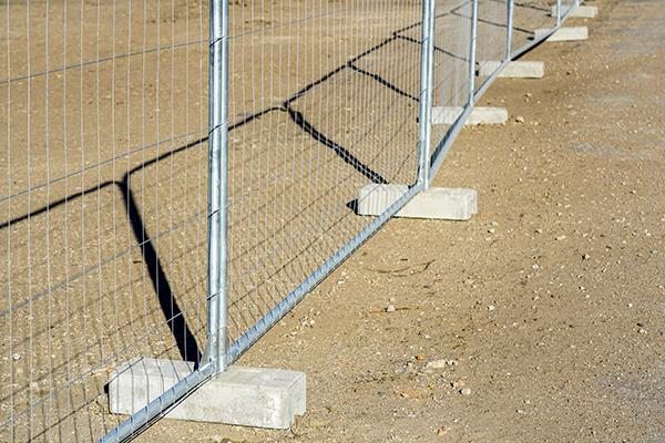 Fence Rental Toms River workers